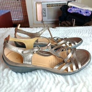 Ecco Silver Strappy 10 M Gladiator Sandals‎